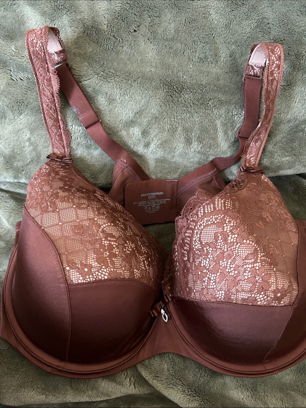 Curvy Couture Lace Underwire Bra - Rust Brown